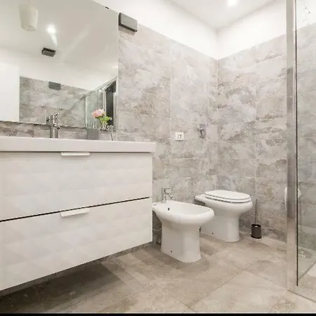 Appartamento Flaviano House *