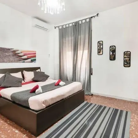 Flaviano House Roma